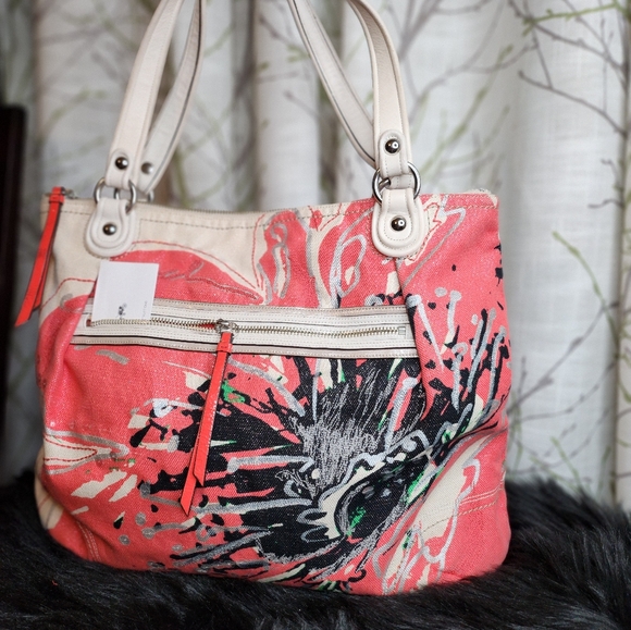 COACH sequin poppy tote - Picture 2 of 9